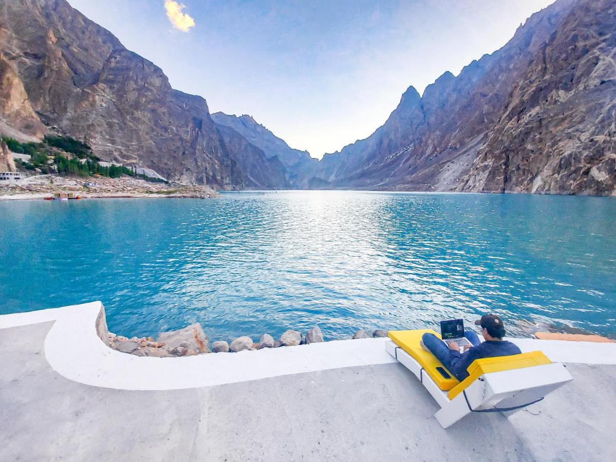 Luxus Hunza Attabad Lake Resort Karimabad  Dış mekan fotoğraf