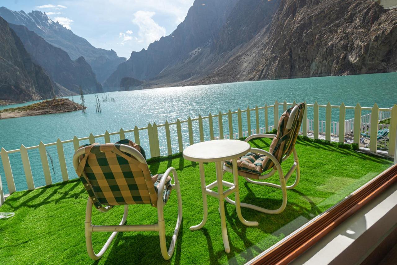 Luxus Hunza Attabad Lake Resort Karimabad  Dış mekan fotoğraf