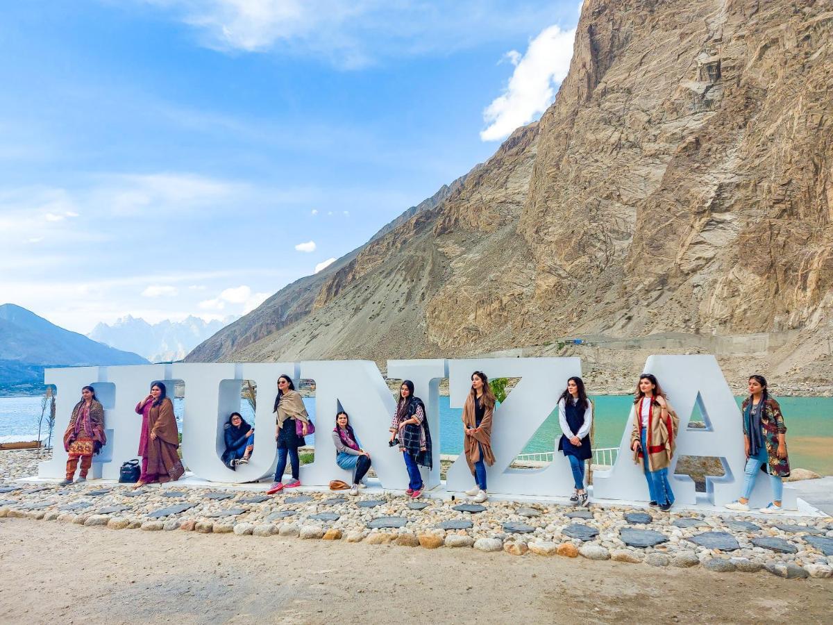 Luxus Hunza Attabad Lake Resort Karimabad  Dış mekan fotoğraf