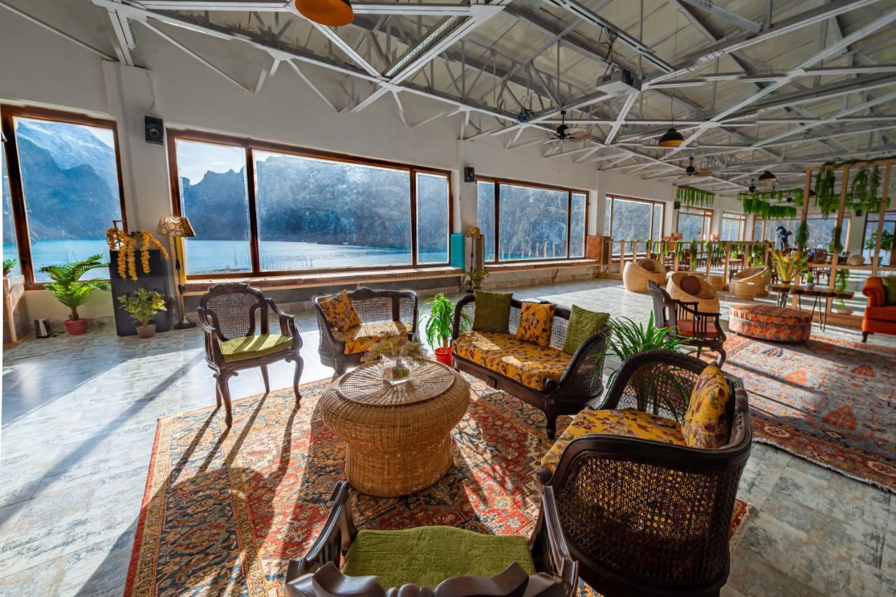 Luxus Hunza Attabad Lake Resort Karimabad  Dış mekan fotoğraf